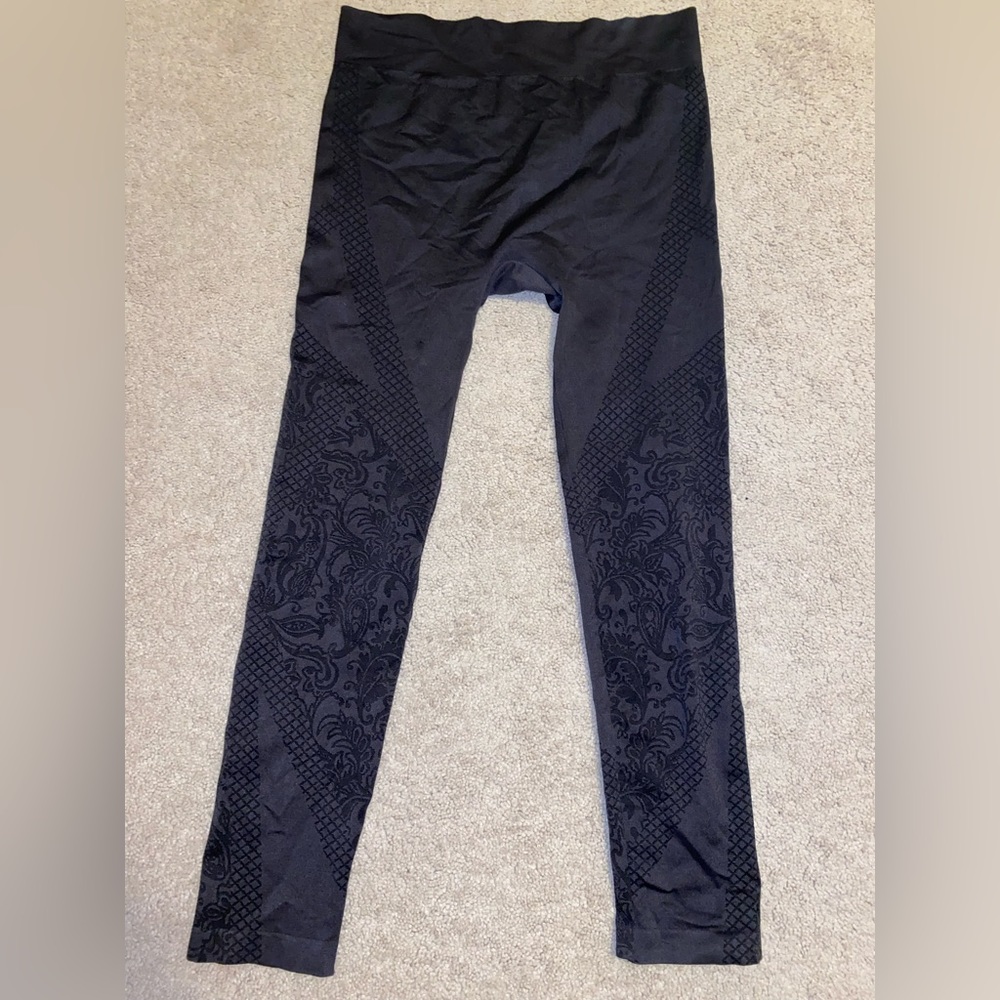 Maternity leggings/workout pants